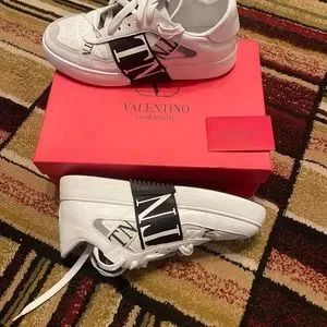 Valentino Garavani | Shoes | Valentino Garavani Shoes Pre 